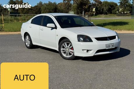 White 2007 Mitsubishi 380 Sedan Vr-X