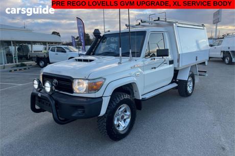 White 2018 Toyota Landcruiser Cab Chassis Gx (4X4)