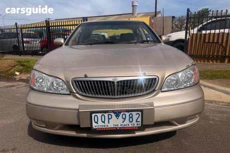 Gold 2001 Nissan Maxima Sedan Ti