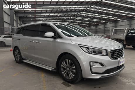 Silver 2019 Kia Carnival Wagon Sli