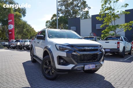 2025 Isuzu D-MAX Crew Cab Utility X-Terrain (4X4)