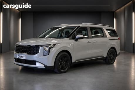 Grey 2024 Kia Carnival Wagon S
