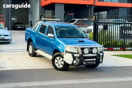 Blue 2009 Toyota Hilux Dual Cab Pick-up Sr5 (4X4)