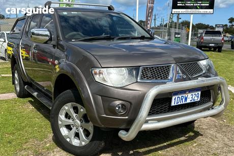 Grey 2011 Mitsubishi Triton Double Cab Utility Glx-R (4X4)