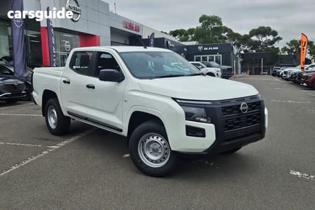White 2026 Nissan Navara Dual Cab Pick-up Sl (4X4)