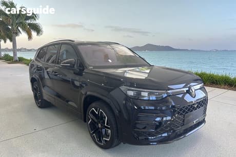 Black 2026 Volkswagen Tayron Wagon 200Tsi Ehybrid R-Line