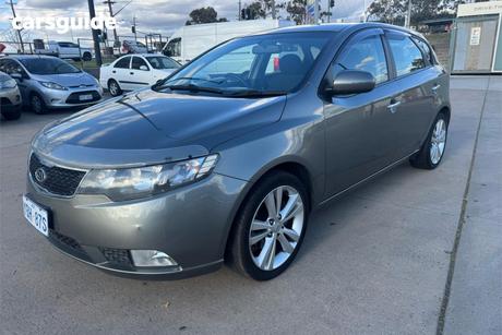 Silver 2011 Kia Cerato Hatchback Sli