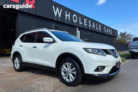 White 2014 Nissan X-Trail Wagon St-L (Fwd)