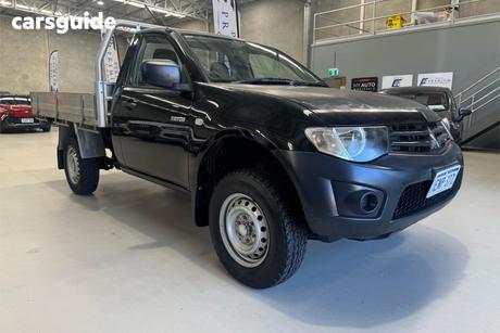 Black 2014 Mitsubishi Triton Cab Chassis Gl