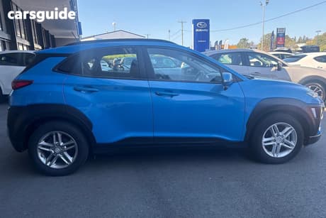 Blue 2018 Hyundai Kona Wagon Active