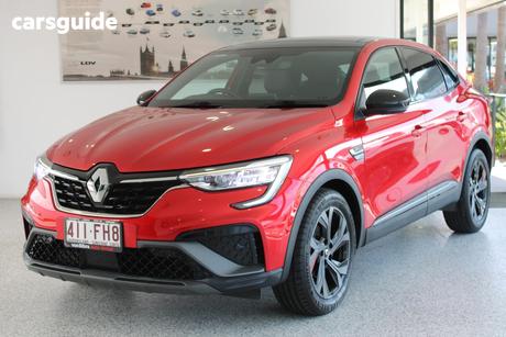 Red 2022 Renault Arkana Coupe R.S. Line