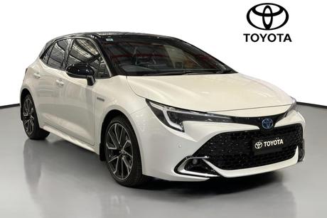 White 2023 Toyota Corolla Hatchback Zr Hybrid