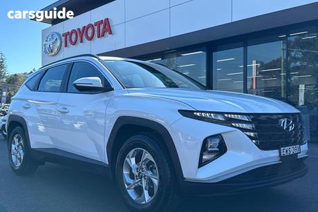 White 2022 Hyundai Tucson Wagon (Fwd)