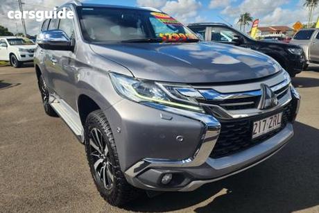 Grey 2018 Mitsubishi Pajero Sport Wagon Exceed (4X4) 7 Seat