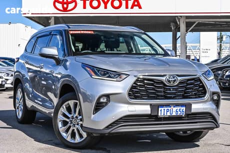 Silver 2025 Toyota Kluger Wagon Grande Hybrid Awd