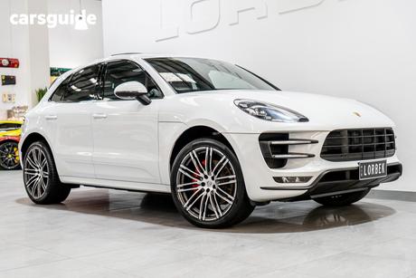 White 2016 Porsche Macan Wagon Turbo