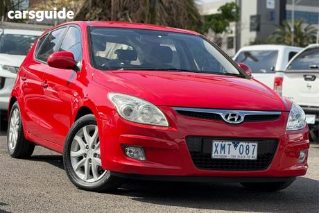 Red 2009 Hyundai I30 Hatchback Slx 1.6 Crdi