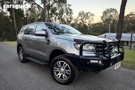Grey 2018 Ford Everest SUV TREND
