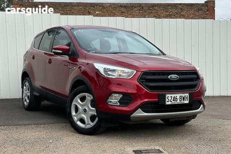 Red 2018 Ford Escape Wagon Ambiente (Fwd)