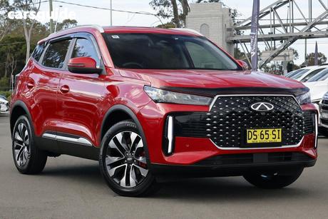 Red 2025 Chery Tiggo 4 Wagon Ultimate