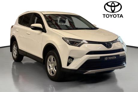 White 2018 Toyota RAV4 Wagon Gx (2Wd)