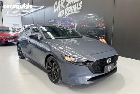Grey 2023 Mazda 3 Hatchback G25 Evolve Sp