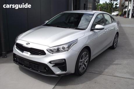 Silver 2018 Kia Cerato Hatchback Sport+ Safety Pack