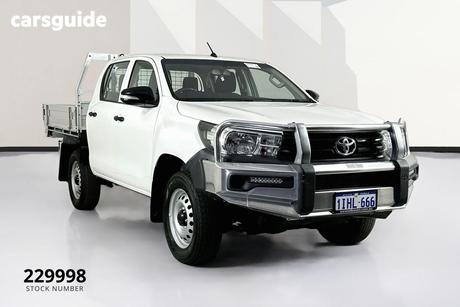 White 2017 Toyota Hilux Dual Cab Utility Workmate (4X4)