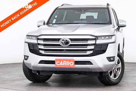 Silver 2023 Toyota Landcruiser Wagon Lc300 Sahara (4X4)