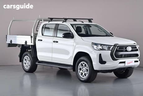 White 2021 Toyota Hilux Double Cab Chassis Sr (4X4)