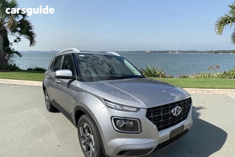 Silver 2026 Hyundai Venue Wagon Active