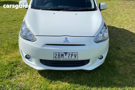 White 2013 Mitsubishi Mirage Hatchback Ls