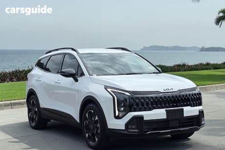 White 2025 Kia Sportage Wagon Sx+ (Awd)
