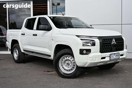 White 2024 Mitsubishi Triton Double Cab Pick Up Glx (4X4)