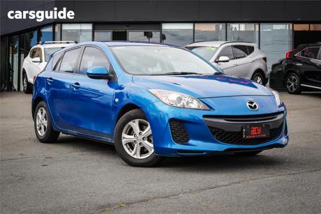 Blue 2011 Mazda 3 Hatchback Neo
