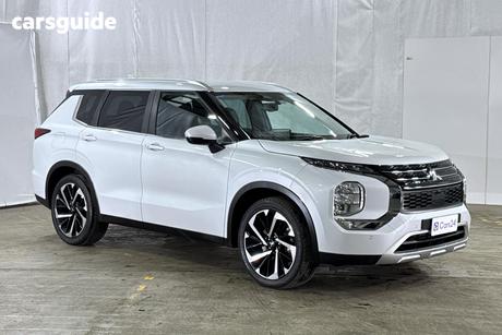 White 2023 Mitsubishi Outlander Wagon Aspire 7 Seat (2Wd)
