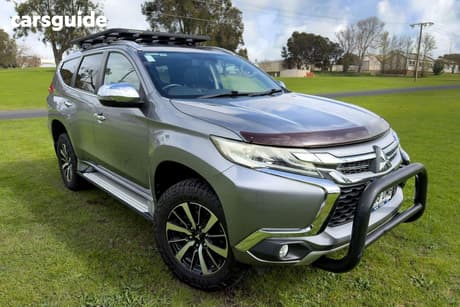 Grey 2016 Mitsubishi Pajero Sport Wagon Gls (4X4)