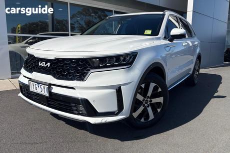 White 2023 Kia Sorento Wagon Sport 7 Seat
