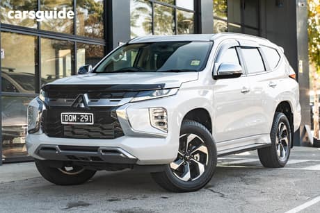 White 2024 Mitsubishi Pajero Sport Wagon Gls (4Wd) 7 Seat