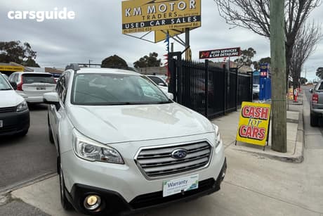 White 2017 Subaru Outback Wagon 2.0D