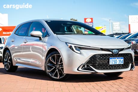 Silver 2025 Toyota Corolla Hatchback Zr Hybrid
