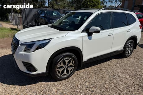 White 2023 Subaru Forester Wagon 2.5I (Awd)