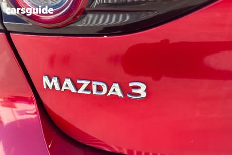 Red 2022 Mazda 3 Hatchback G25 Evolve Sp