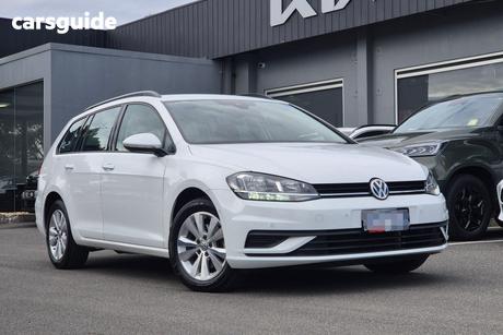 White 2018 Volkswagen Golf Wagon 110 Tsi Trendline