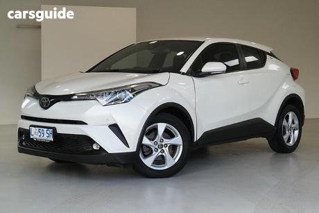 White 2017 Toyota C-HR Wagon (2Wd)
