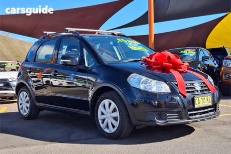 Black 2014 Suzuki SX4 Hatchback Crossover Awd