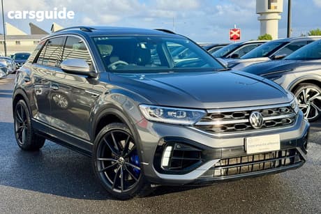 Grey 2023 Volkswagen T-ROC Wagon R