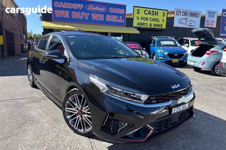 Black 2021 Kia Cerato Hatchback Gt