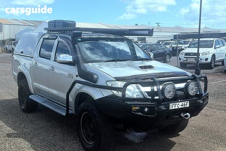 Silver 2008 Toyota Hilux Dual Cab Pick-up Sr5 (4X4)