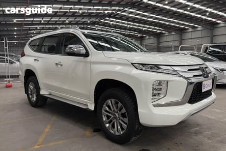 White 2022 Mitsubishi Pajero Sport Wagon Glx (2Wd) 5 Seat